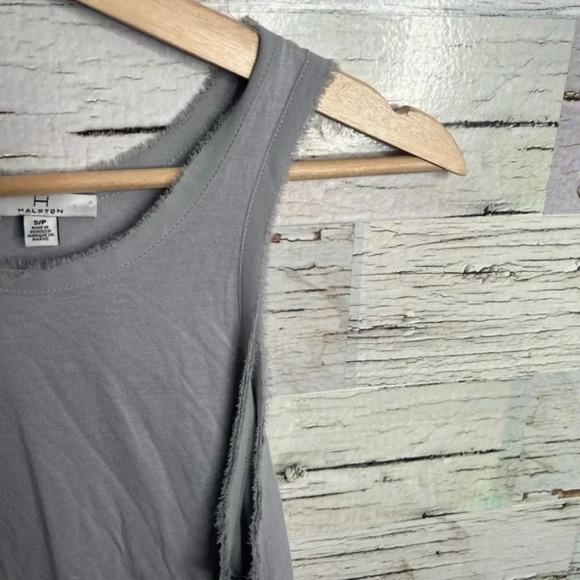 Halston gray tank top blouse size small - Picture 3 of 10